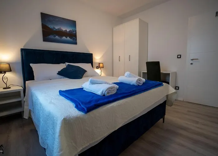 Casa vacanze House With A Parking Space - 22303